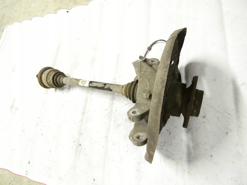 фото №1, Bmw f10 поворотный кулак левый задняя приводной вал датчик abs