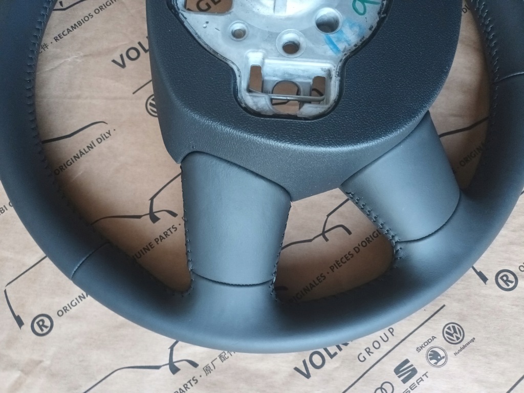 фото №11, Audi a6 c7 4g lift a7 повітропровід шкіряний підігрівається 4g0419091n nowa