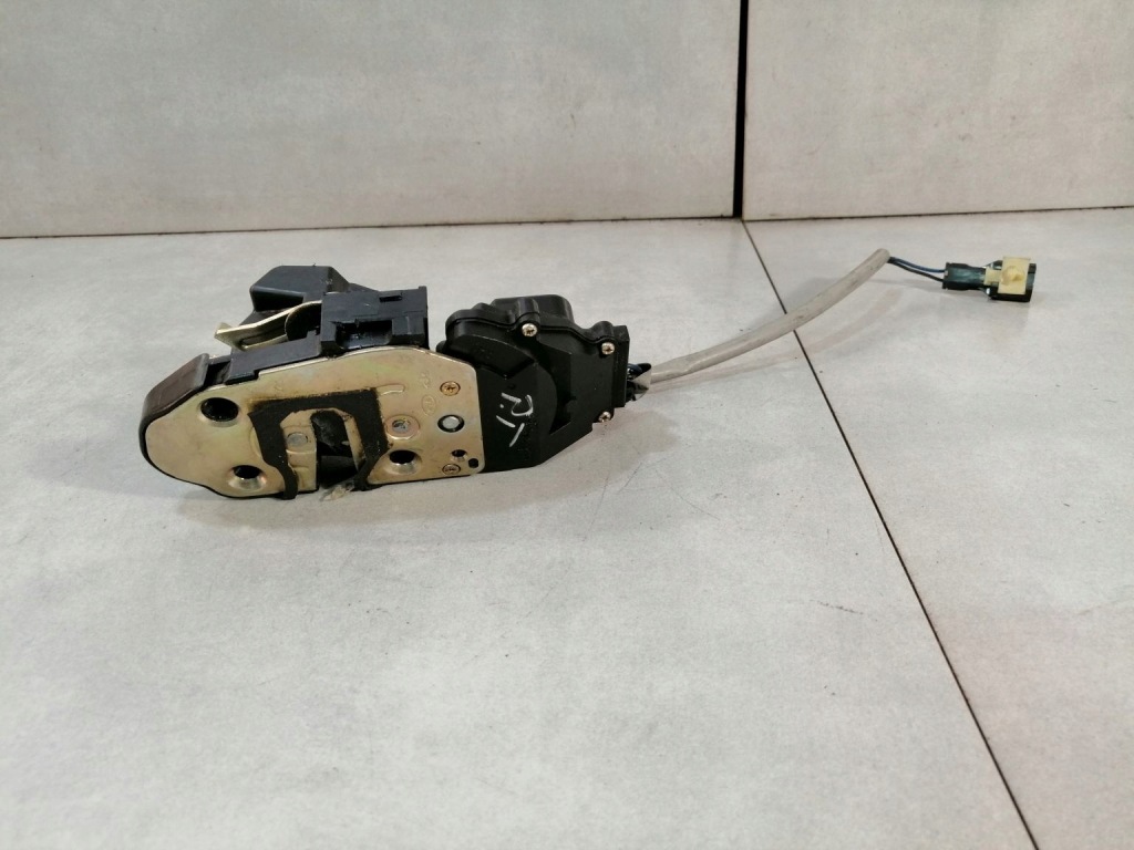 фото №1, Замок двері правий задня kia shuma ii 1.6 16v