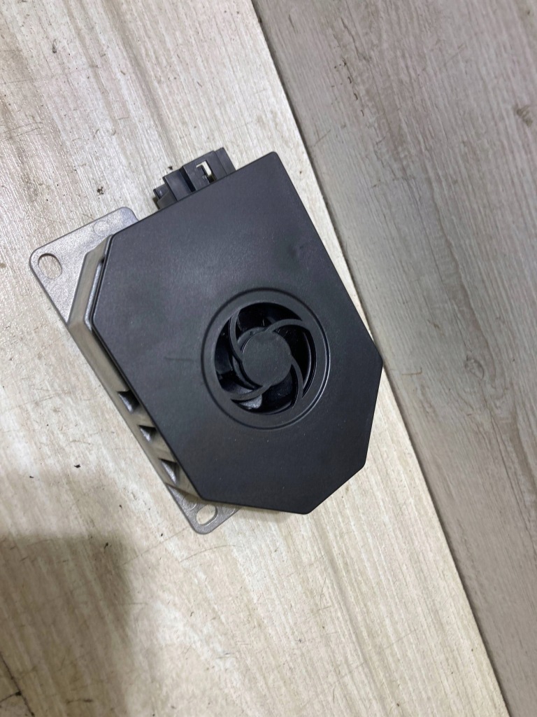 Купить Усилитель harman mercedes-benz оригинальный номер a2118705189