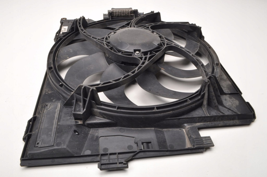 Bmw f20 f21 f30 f31 1.6 вентилятор радиатора 7640508 Недорого