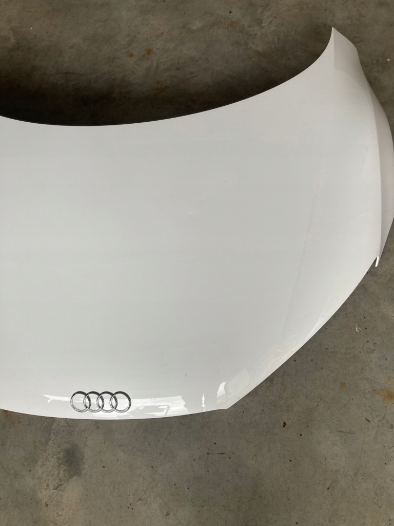 Капот перед передня audi r8 420 Оригінал