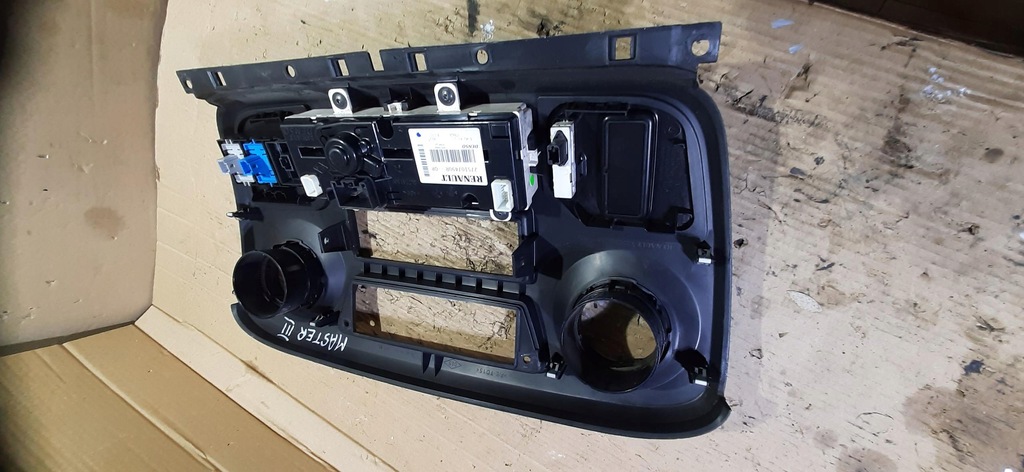 фото №10, Панель кондиционера обдув master iii 682600025r