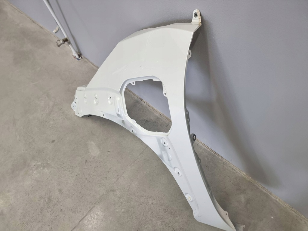 фото №9, Toyota bz4x subaru solterra крыло левый передний перед