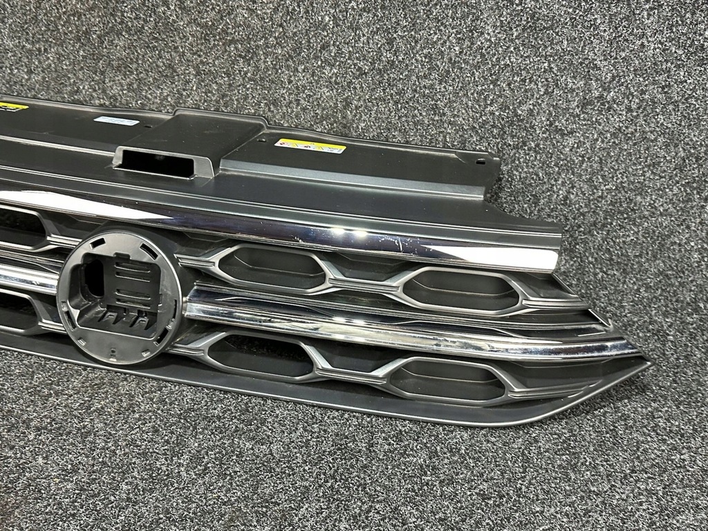 фото №3, Vw t-roc lift r-line 21- решётка радиатора решётка радиатора радиатора перед 2ga853653h