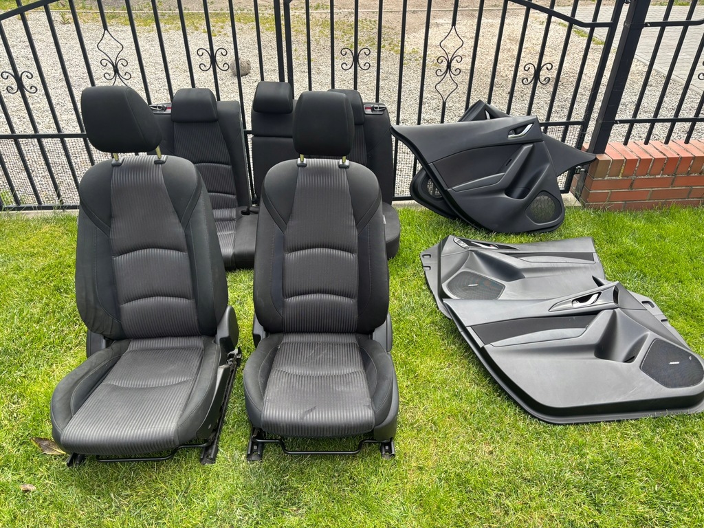 фото №10, Сиденья заднее сиденье обшивки комплект mazda 3 bm 13-