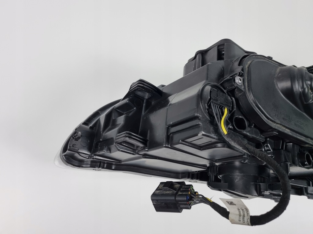 фото №8, Volvo s60 v60 lift лампа правая ксенон 31420262