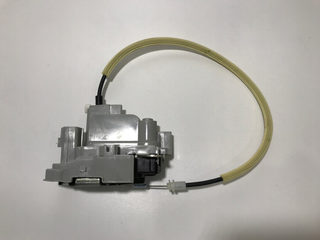 Купити Правий передній замок fiat fiorino d131151827955