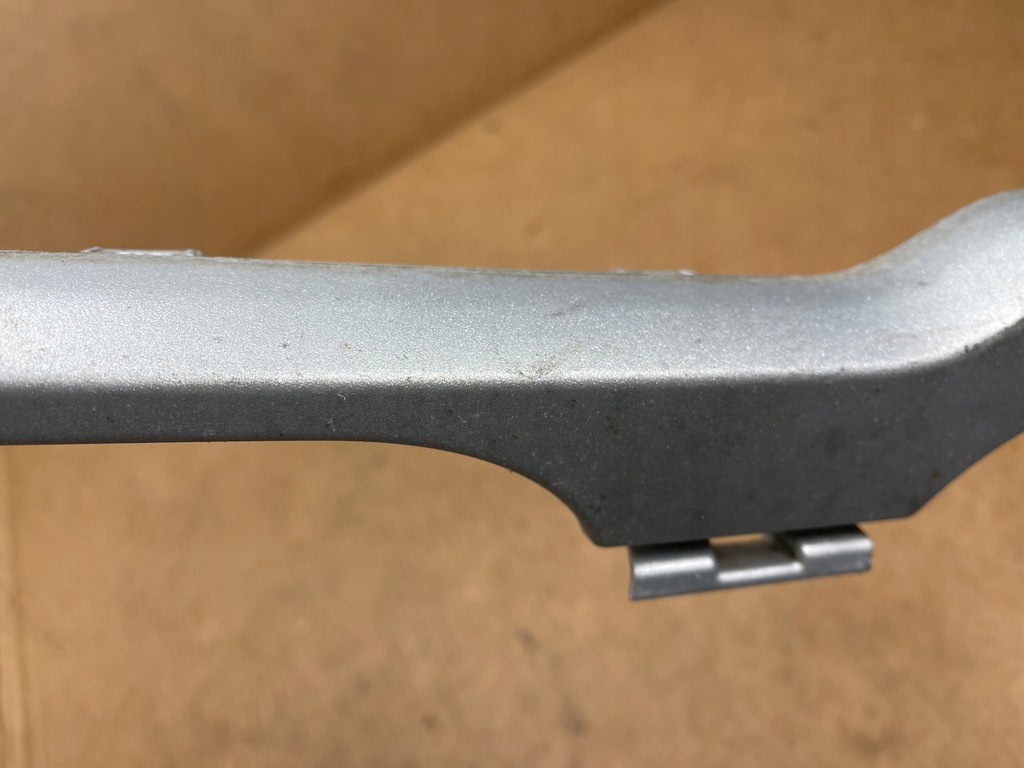 фото №10, Mercedes glb x247 спойлер молдинг бампера перед a2478857800