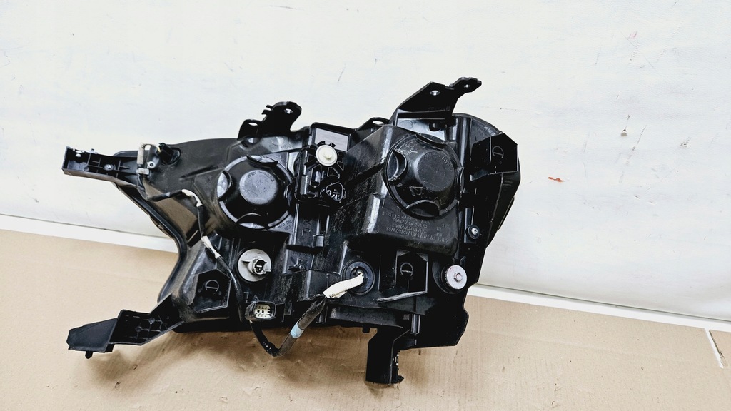 фото №9, Лампа перед права ford ranger iv lift ксенон led