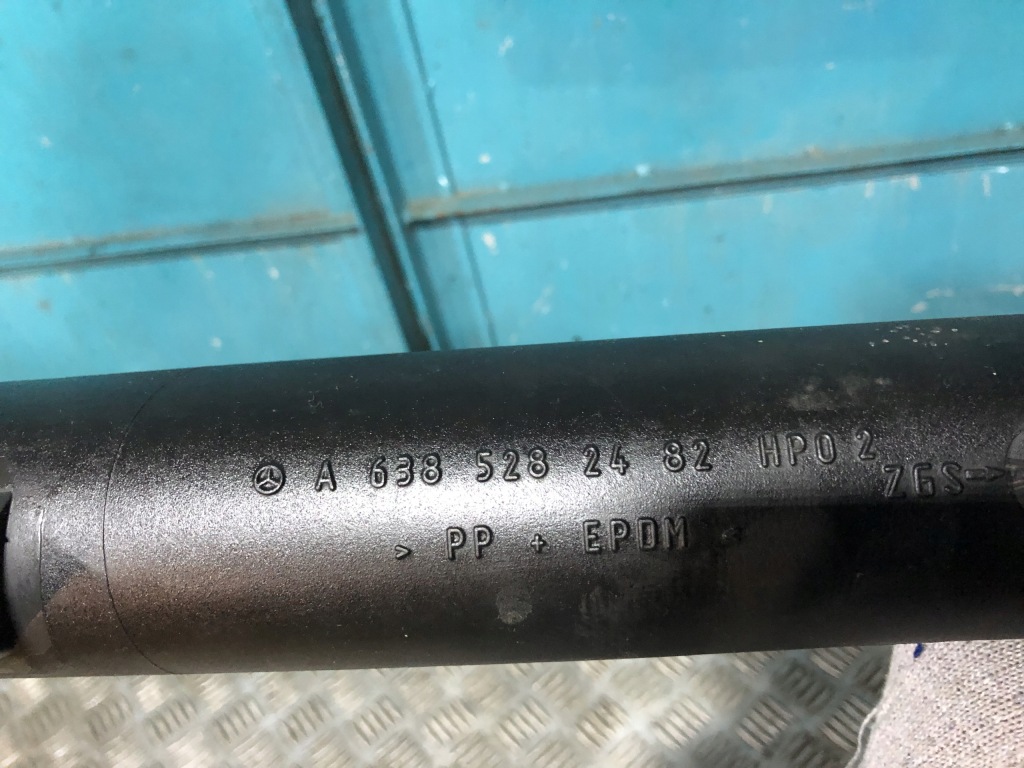 фото №2, Mercedes w638 vito труба повітрозабірник повітря 2,2 cdi