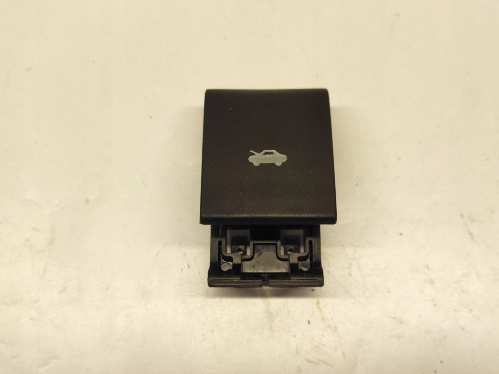 фото №1, Dodge charger кнопка открывания багажника 2015