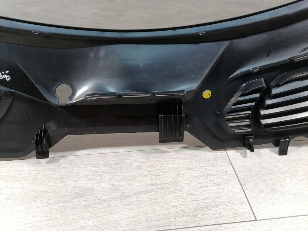 фото №12, Taycan защита жабо 9j1819401b