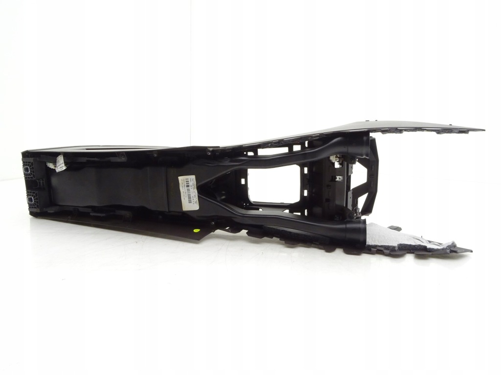 Туннель средний подлокотник решётка комплектный  бардачок 3ac863241d vw passat b7 Цена