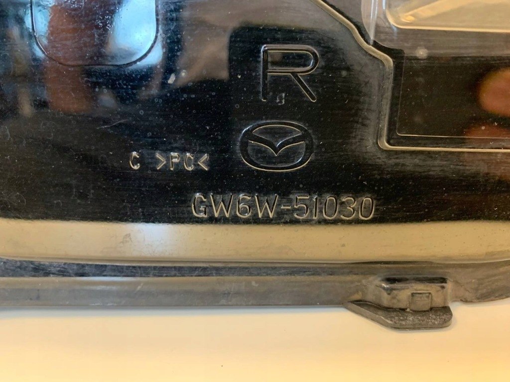 Купити Права / ліва лампа фара mazda 6 gl full led afs 14 pinów