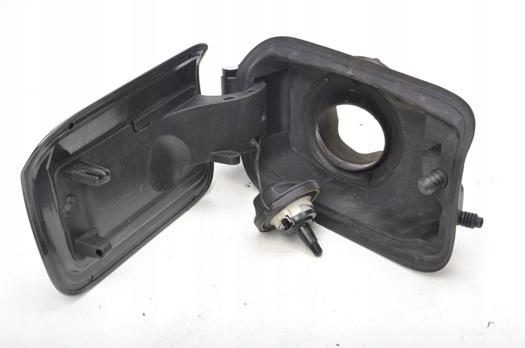 фото №2, Bmw 5 f10 lift крышка заливной топлива b39