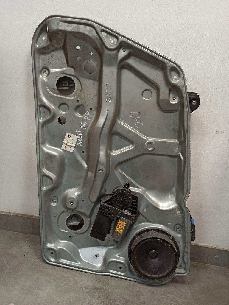 фото №6, Passat b5 подъемник стекло правый перед 3b1837462