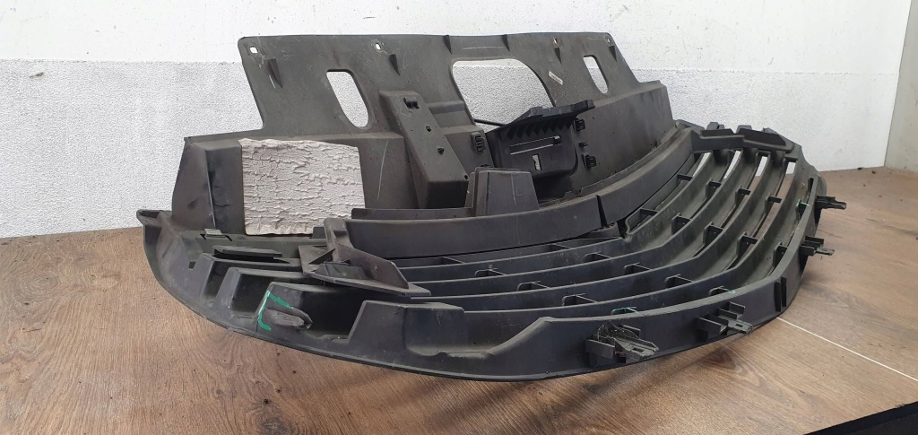 Opel vivaro b 93868859 решітка радіатора решітка радіатора передній передня Київ