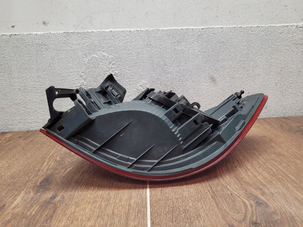 фото №8, Bmw 3 f31 7259901 лампа правый задняя задняя