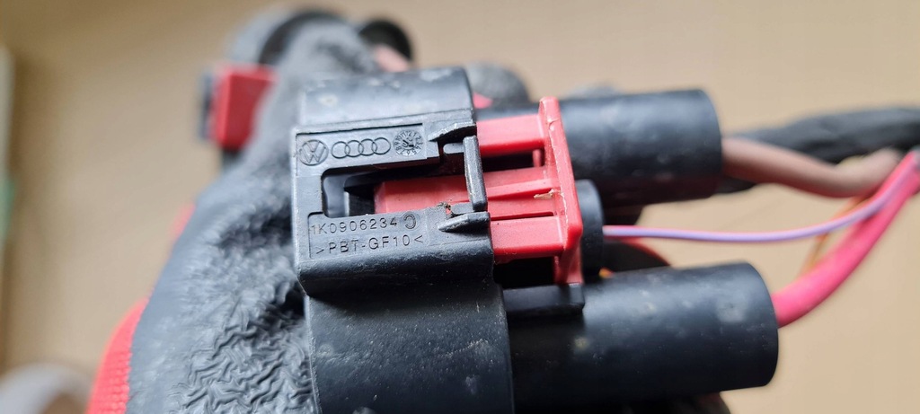 фото №10, Rs5 8w lift s5 a5 штекер разъёмы вентиляторов 1k0906234b 1k0906234c a4 b9