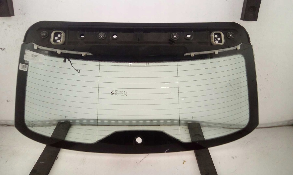 фото №1, Скло задня задня bmw 3 g21 kombi 2019- оригінальна з підігрівом світла