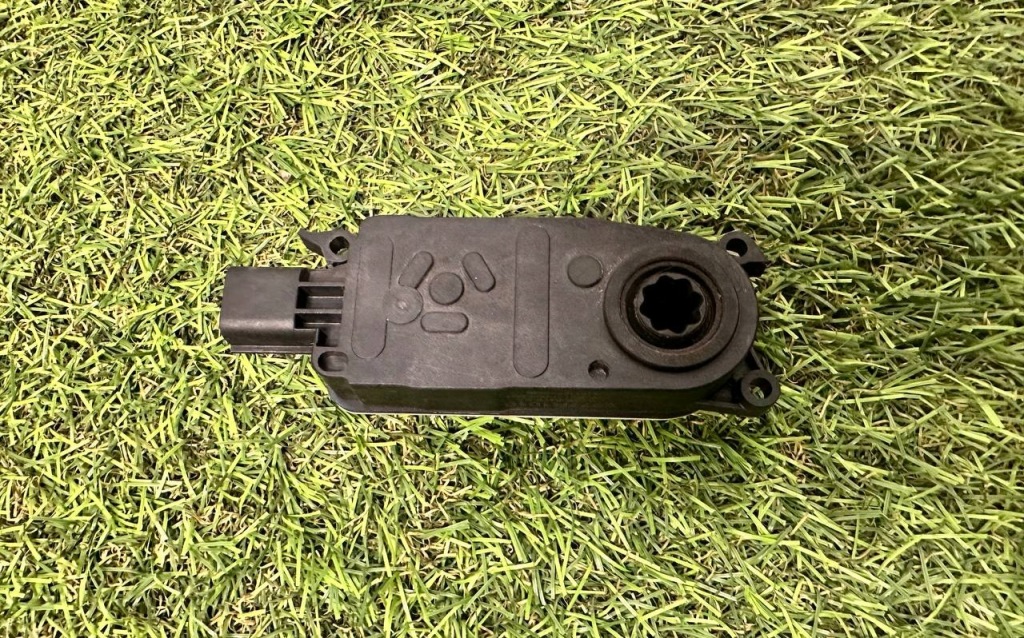 фото №1, Моторчик жалюзі ford edge s-max mk2 kt4b-8476-aa