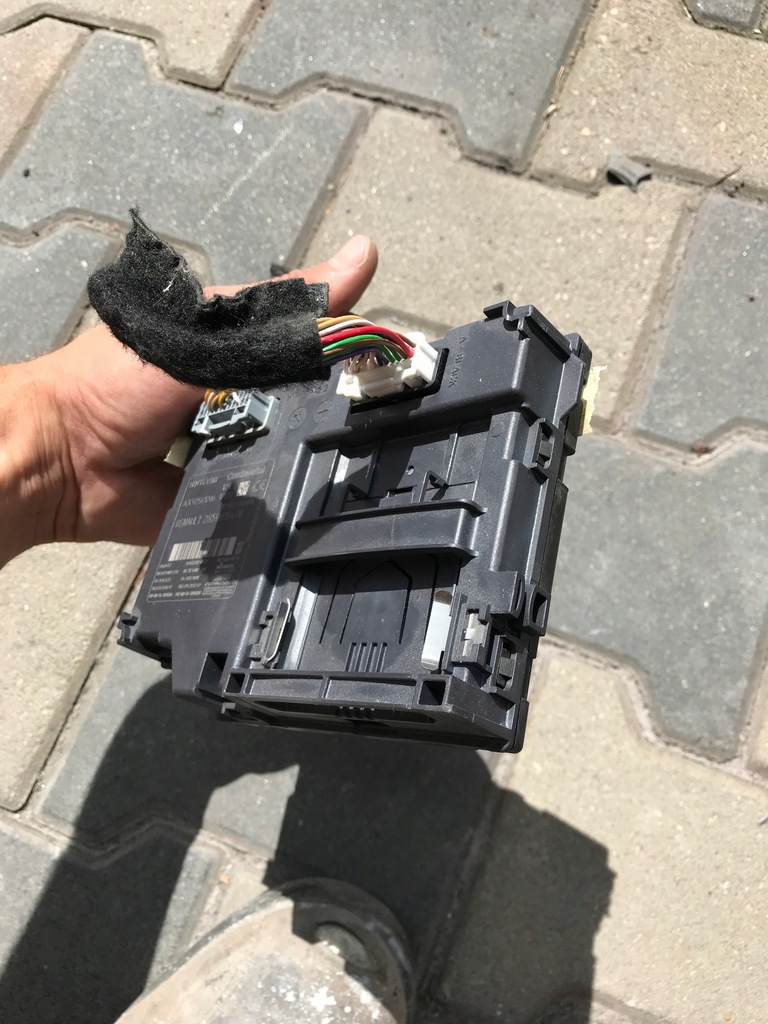 фото №6, Renault clio iv считыватель карта