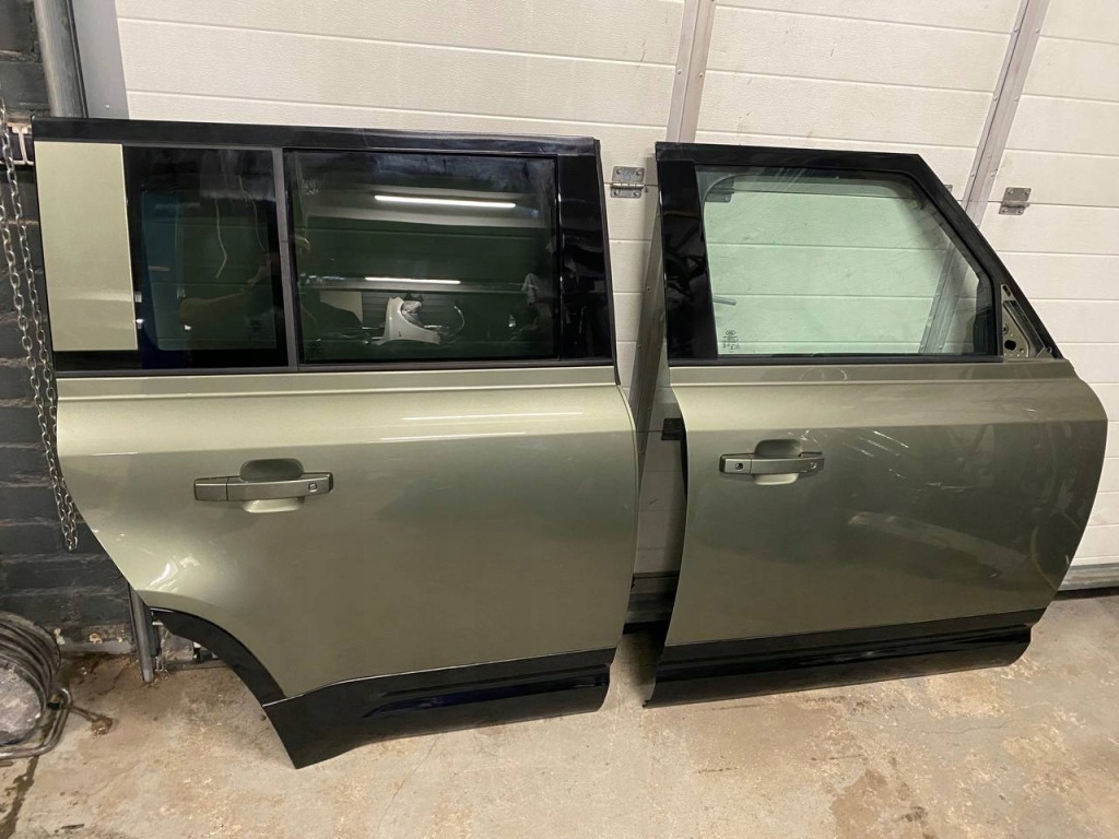 фото №1, Полный дверь перед правое передние land rover defender ii l663 2020-