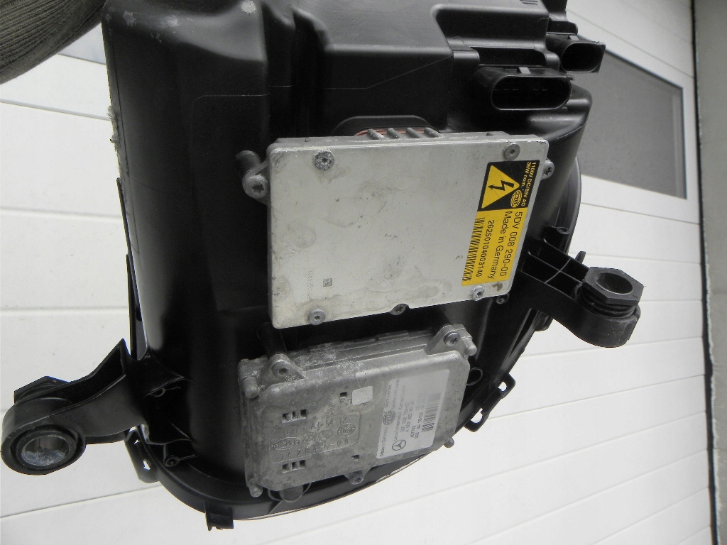 фото №3, Mercedes r klase w251 кронштейн перед правая bi-xsenon