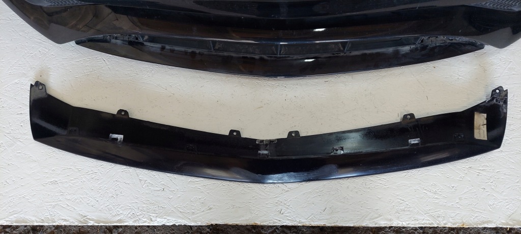 Mercedes w176 рестайлинг  amg бампер перед решётки накладка спойлер Цена