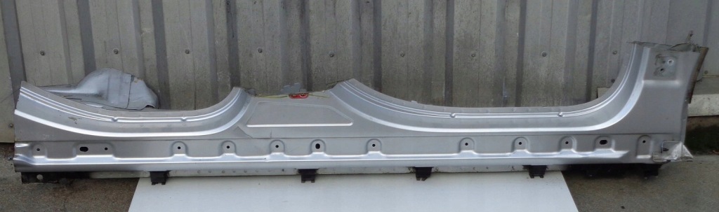 фото №1, Honda civic viii ufo 09 r поріг лівий 3d nh731p