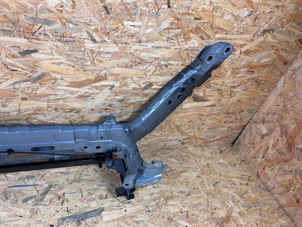 Ремінь передній підсилювач верхній замок jaguar e-pace x540 j9c3-16c706-ab 2017- Доставка