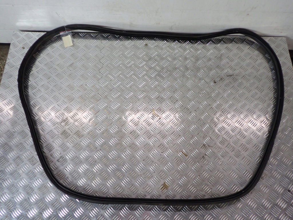 фото №6, Прокладка крышки багажника задняя kia sportage iv 2018r 1.6 wd 10901