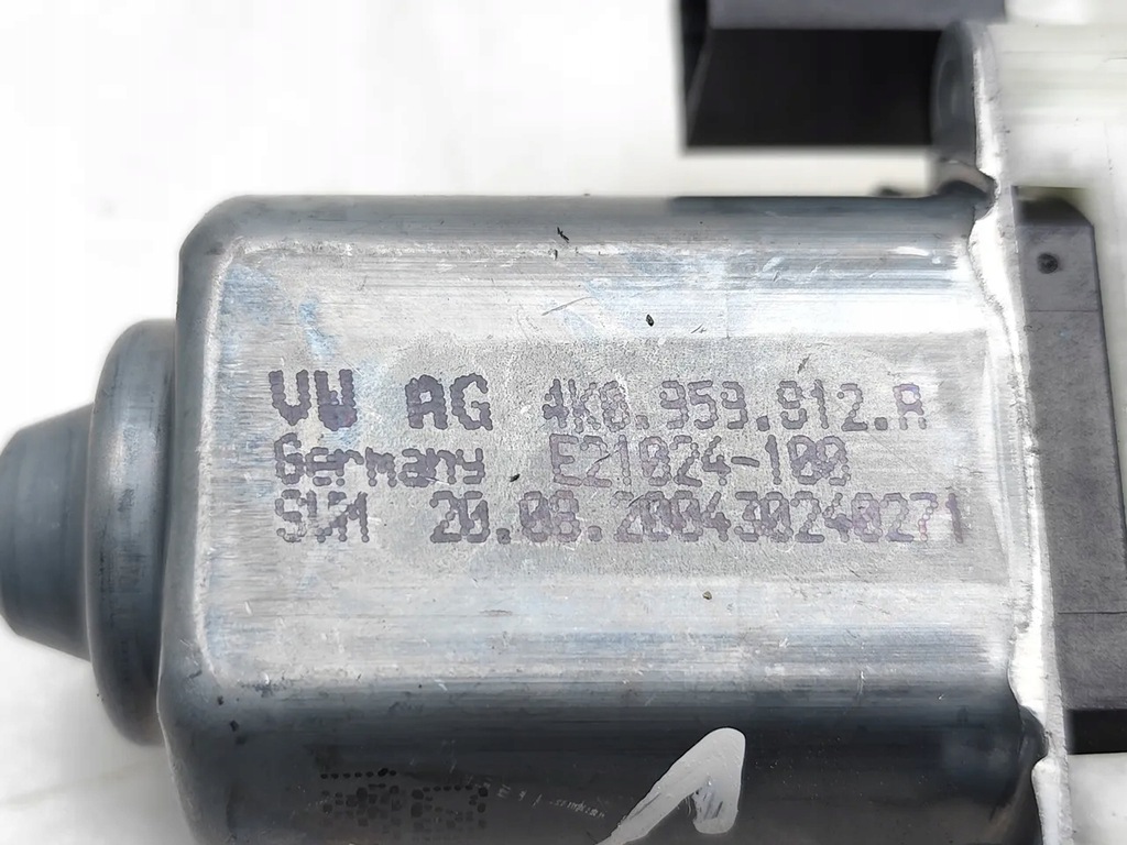 фото №7, Vw id.3 моторчик підйомника скло двері передніх перед prawidłowy 2020