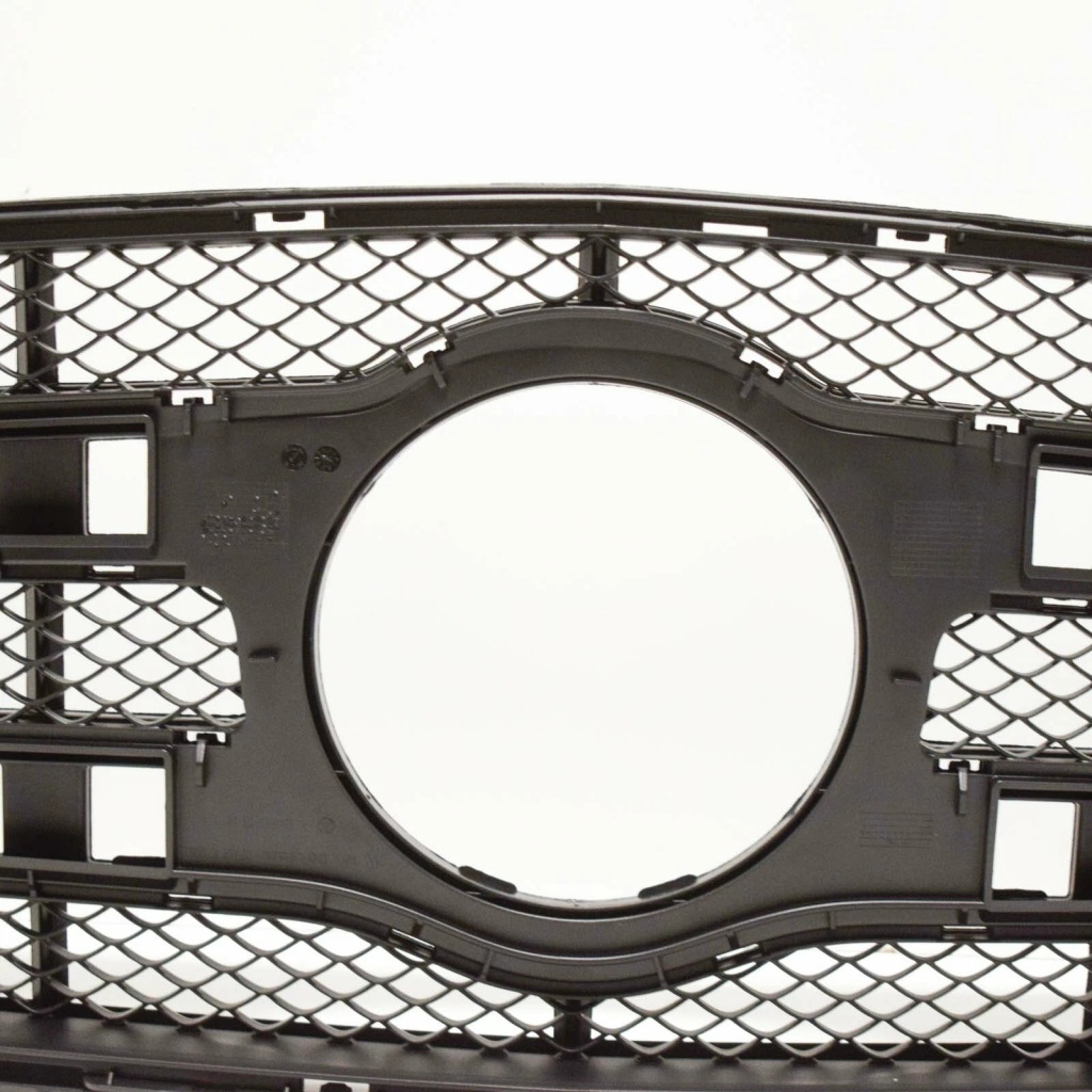 Купити Mercedes-benz gla-class x156 решітка радіатора a1568801200