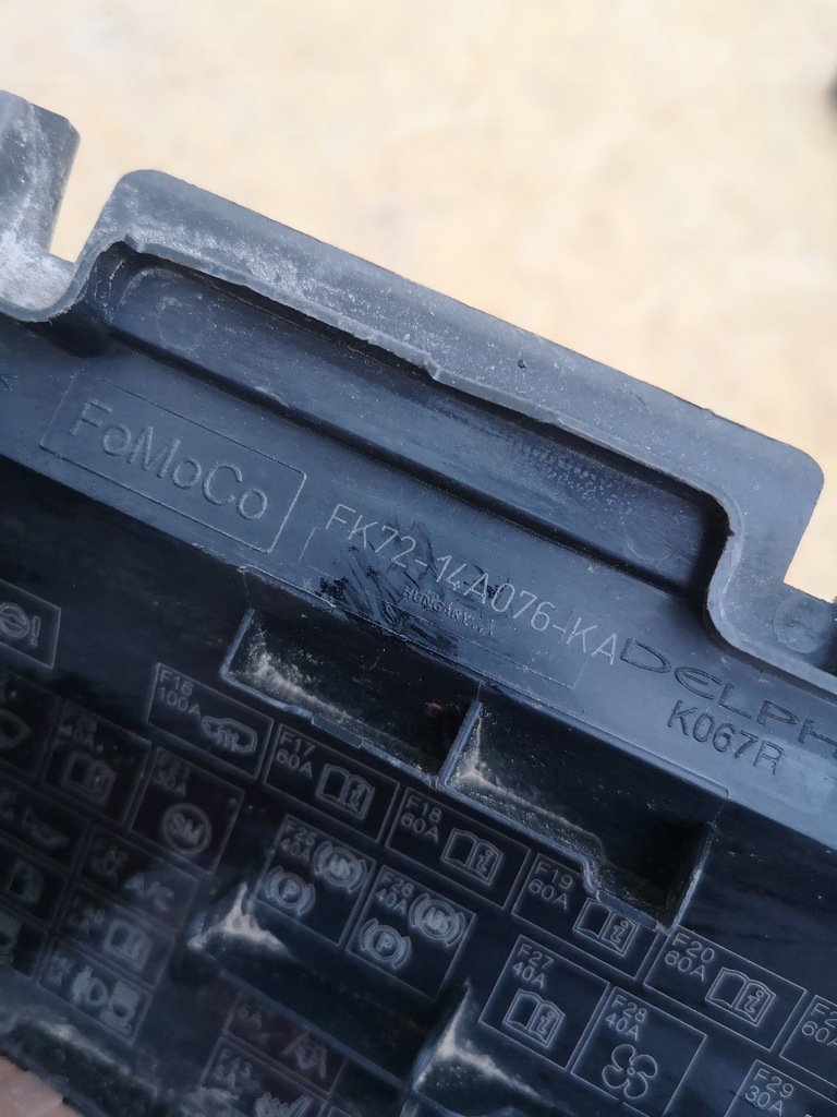 фото №3, Discovery sport крышка предохранителей fk72-14a076