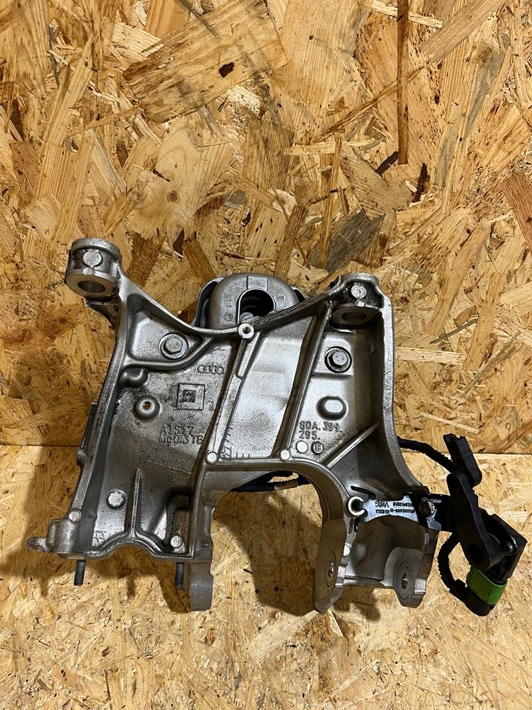 фото №7, Кронштейн кронштейн подушка двигуна a6 s6 c8 a7 4k 80a399295 4m0199371ff orygin