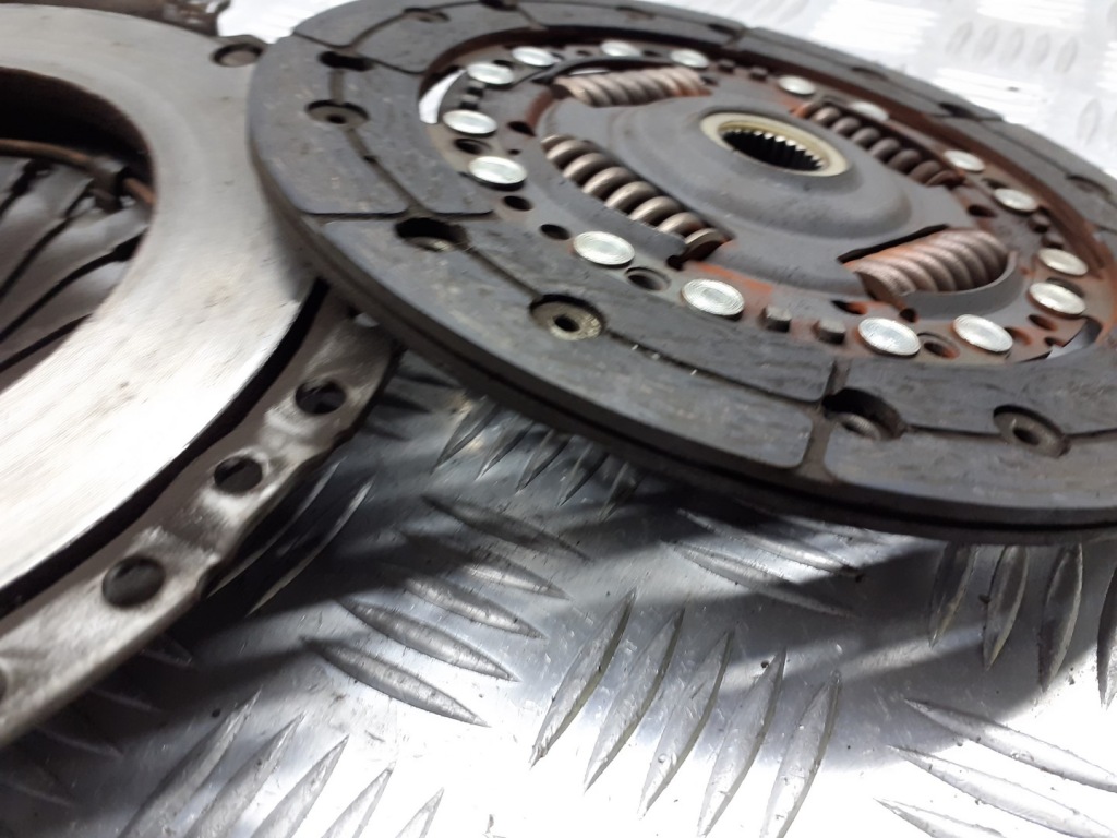 фото №3, Прижим сцепления диск vw polo 9n 1.4