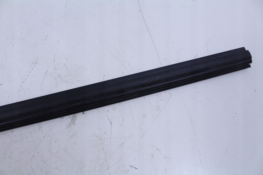 фото №4, Прокладка двері правий перед jeep grand cherokee