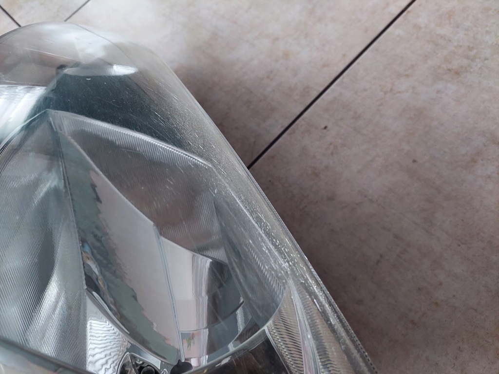 фото №12, Ліва лампа - звичайна - nissan nv200