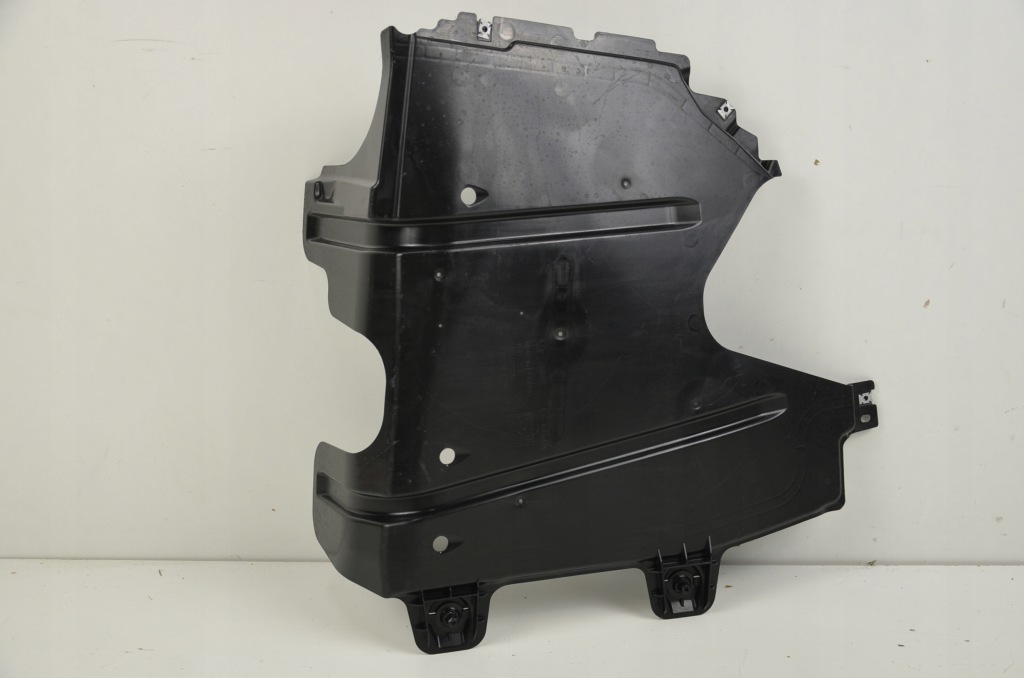 фото №1, Vw golf viii 8 захист підвіска задня 5h9825205