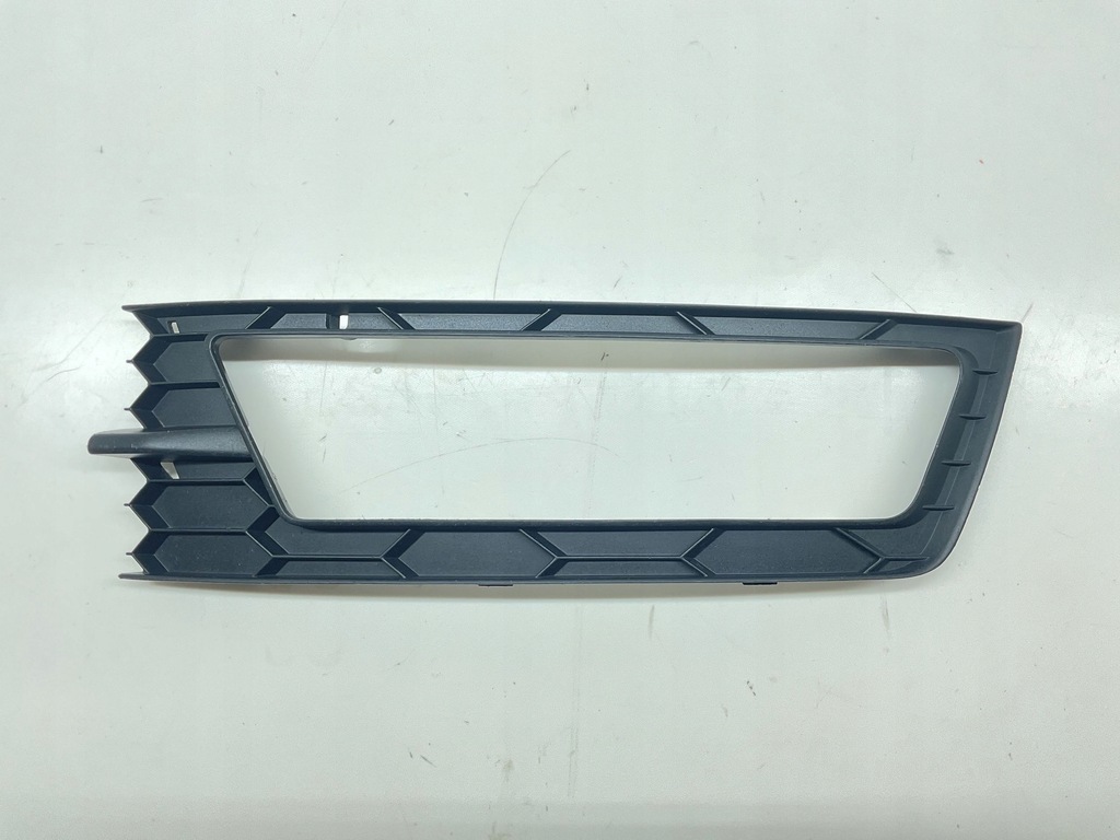 фото №1, Решётка бампера левая skoda rapid nh3 12- 5ja807681