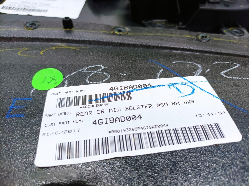 фото №7, Jeep compass ii 17- обивка обшивка дверь задняя правый кожа