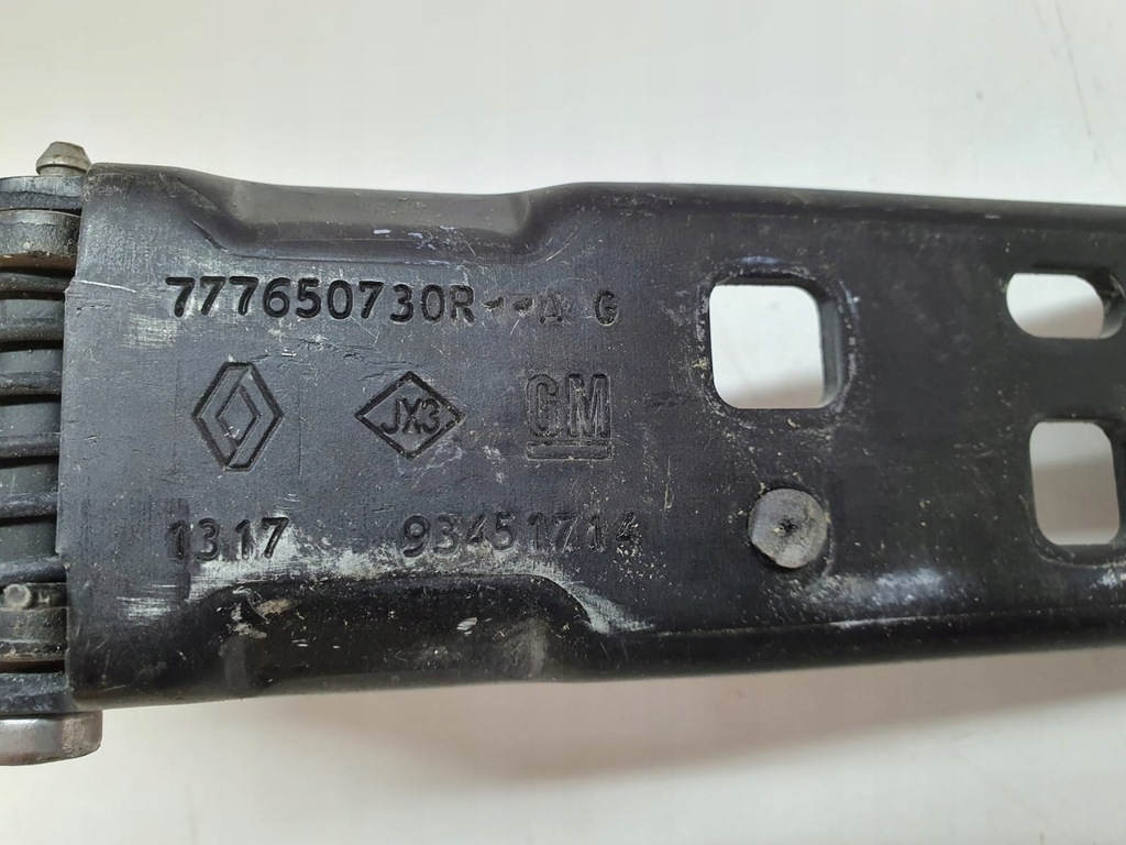 фото №5, Напрямна двері бокових trafic iii vivaro b