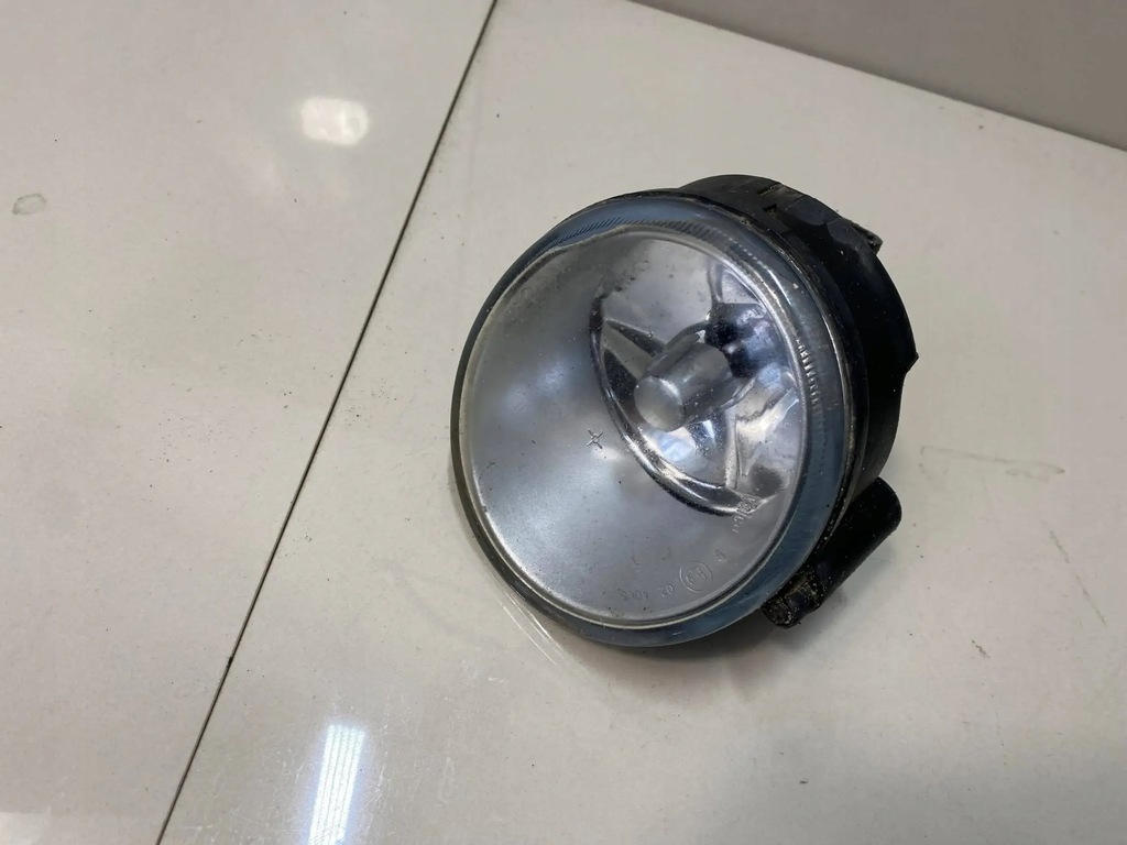 фото №1, Renault megane i противотуманная фара правый 7701046717