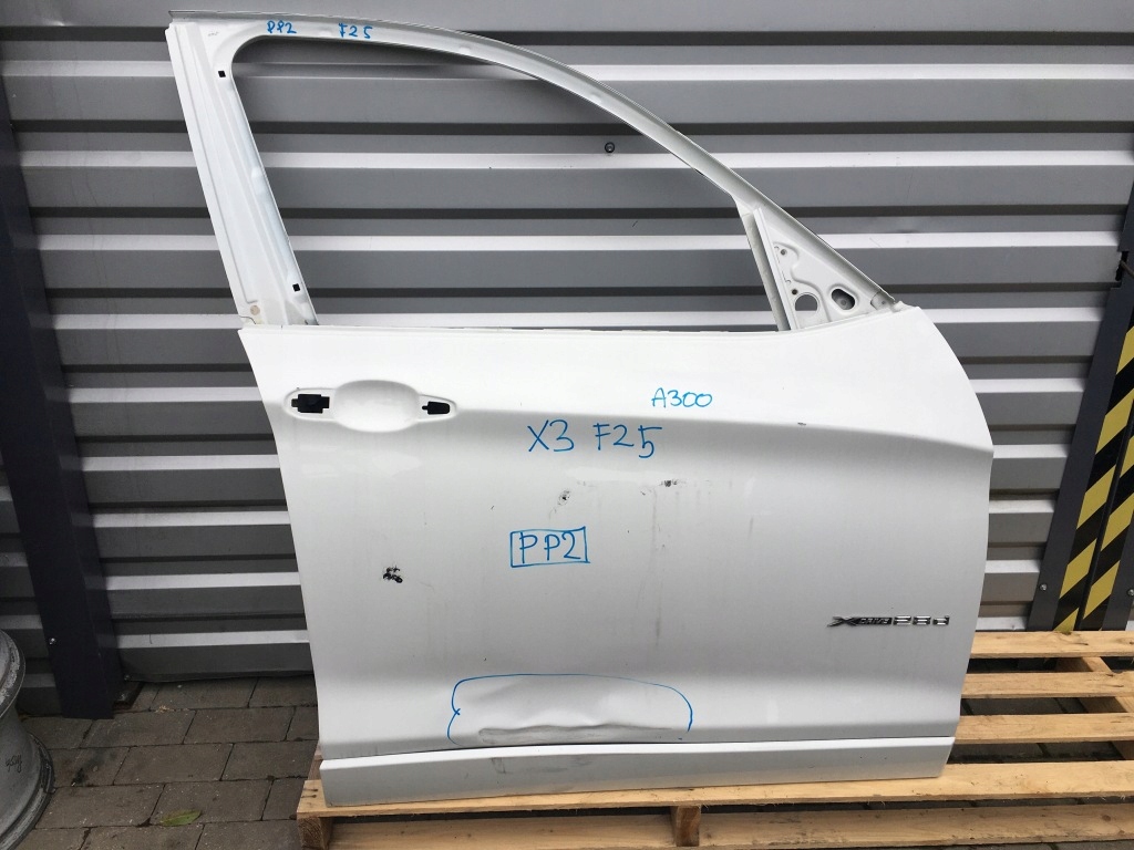 фото №1, Bmw x3 f25 дверь правое передние перед a300