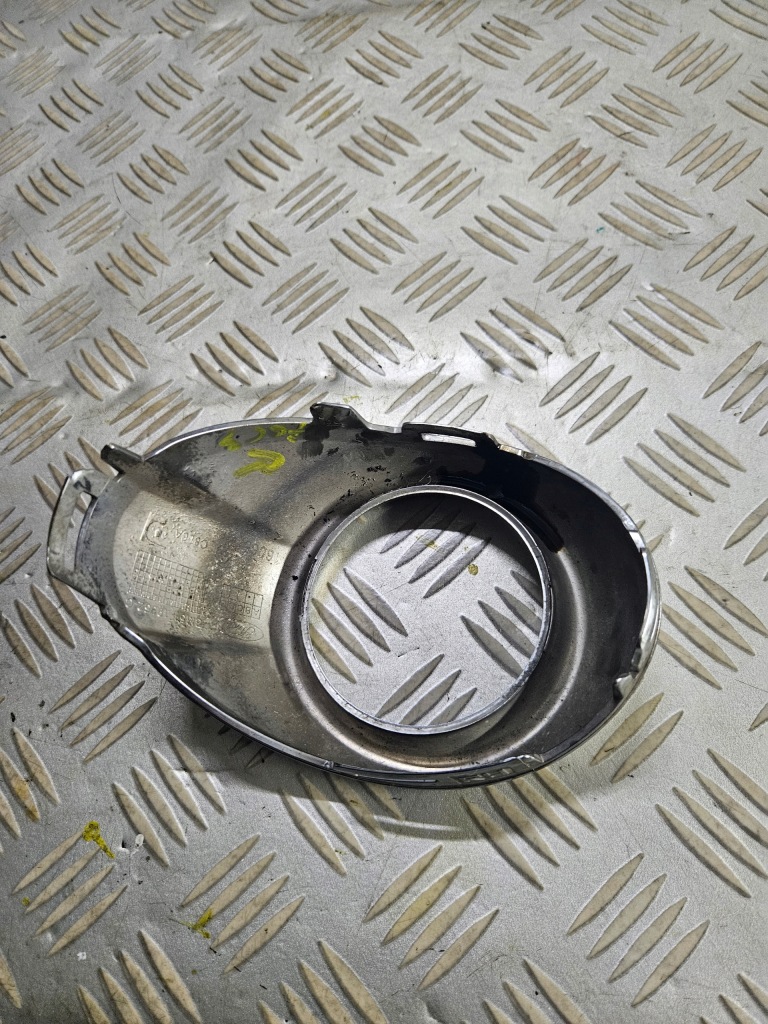 фото №3, Рамка протитуманної фари права ford focus mk3