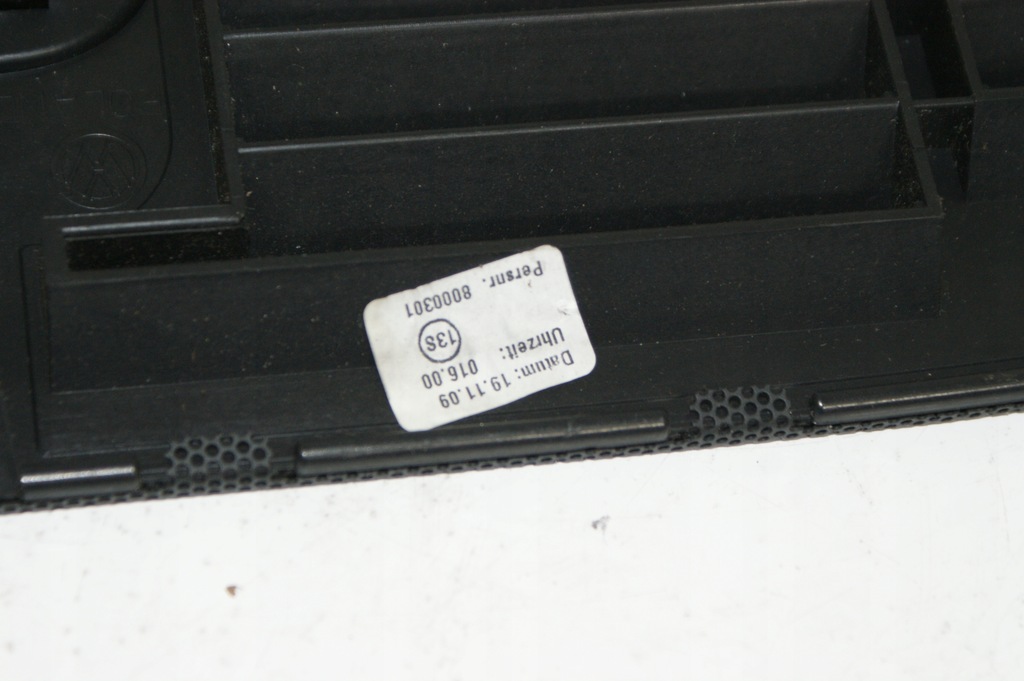 фото №13, Решітка верхній консолі góra volkswagen passat b7 3c0819153b