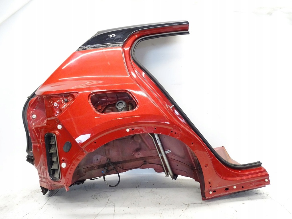 фото №1, Чверть крила правий задня права задня volvo xc40 ii