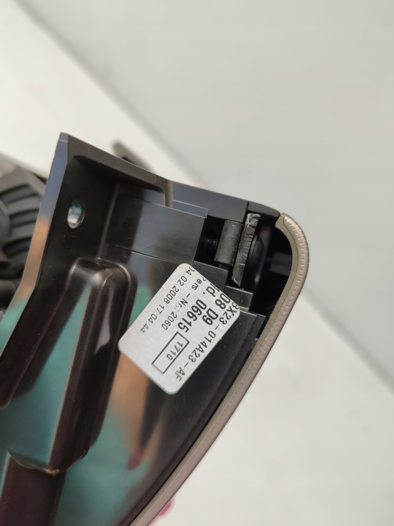 фото №6, Решётка обдув левая jaguar xf x250 8x23-014a23-af europa